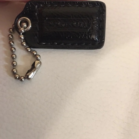 1.5 " Small COACH BLACK LEATHER KEY FOB CHARM KEYCHAIN HANG TAG WRISTLET - Picture 2 of 5